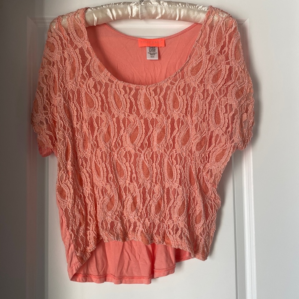 Lace Cropped Flowy Top